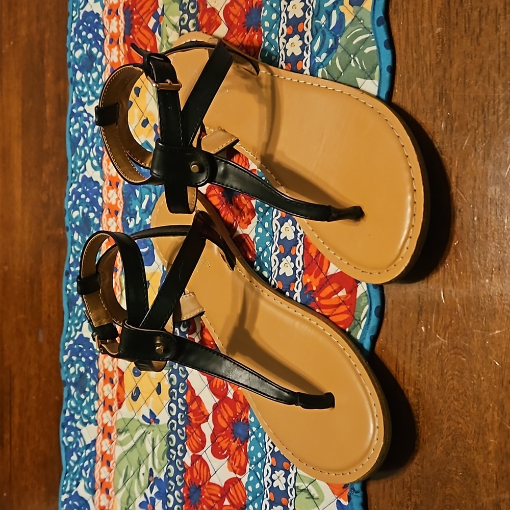 Brash Women's Blk Sandal